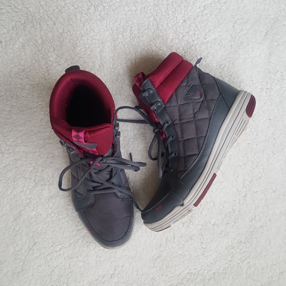 Ryka Aurora boots